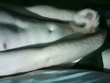 Enjoy watching this complete scene of Gay sex chat with jusggn