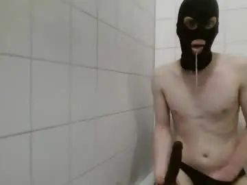 Watch this uncut scene called Gay sex chat with maxiehound