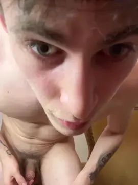 Stream this complete video called Gay sex chat with Filone21