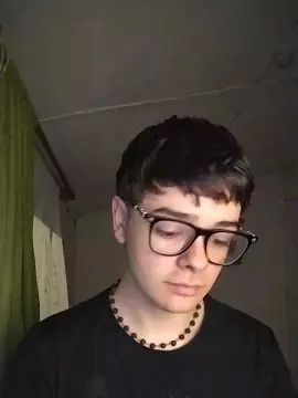 Watch this uncut movie called Gay sex chat with V4mpxboy
