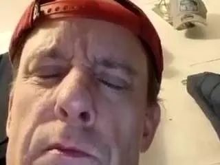 Play complete clip of Gay sex chat with jaymiller2894