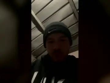 Enjoy watching the HD scene of Gay sex chat with jaylove226