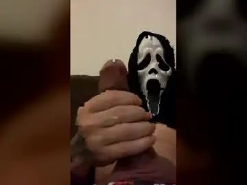 Watch this complete scene of Gay sex chat with 392punisher