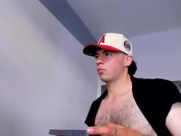 Stream this uncensored scene of Gay sex chat with vellotouch