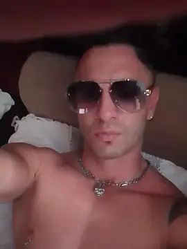 Watch the HD scene titled Gay sex chat with stripperboy77