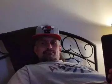 Stream this full movie of Gay sex chat with Viciouzz