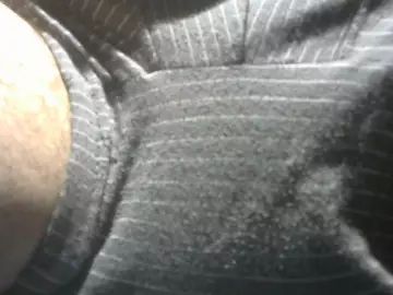 Play this full scene titled Gay sex chat with Nynis