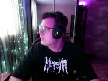 Stream the HD scene of Gay sex chat with arthurabel