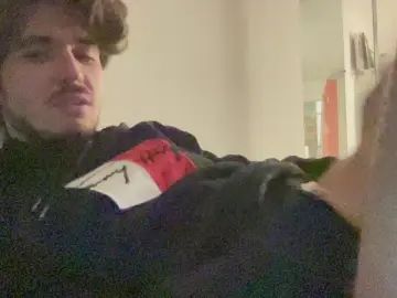 Watch this complete movie of Gay sex chat with deeperdark