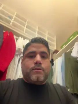 Play the uncensored movie of Gay sex chat with Maicc