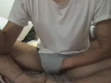 Play this hardcore video called Gay sex chat with Alerunner_