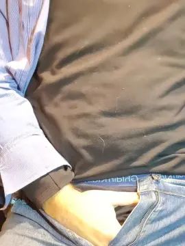 View this uncut clip named Gay sex chat with Electrotec91