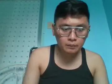 View this uncensored video titled Gay sex chat with kendoll2001