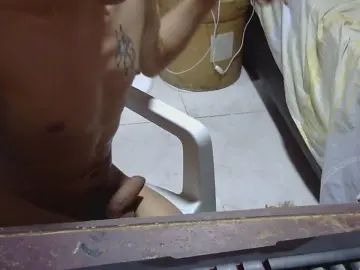 Enjoy watching this hardcore movie of Gay sex chat with Copo0