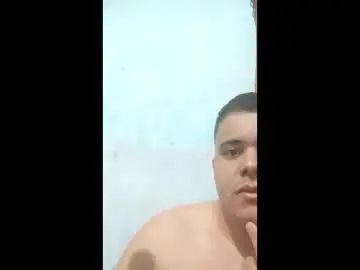 Enjoy watching full clip of Gay sex chat with wellygomesds