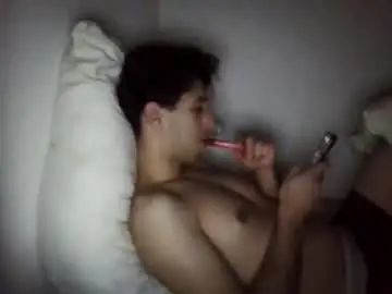 Play complete clip titled Gay sex chat with billyklein