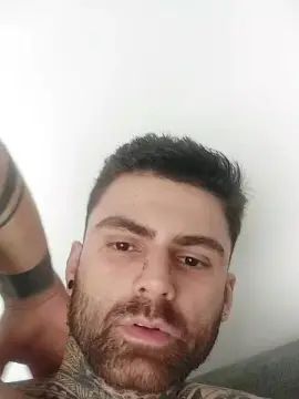 Play the uncut scene named Gay sex chat with Warr26