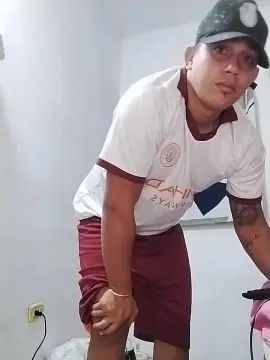 Enjoy watching the uncut scene titled Gay sex chat with zenzero_piss