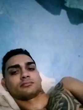 Watch this uncensored video called Gay sex chat with Gatinhorj302