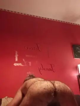 Enjoy watching this HD video of Gay sex chat with theosex_hot