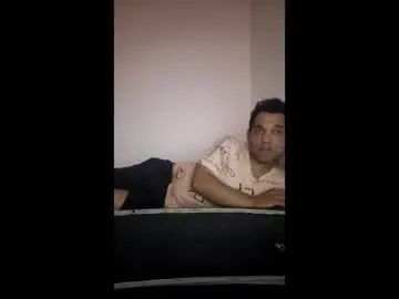 Play this HD video called Gay sex chat with eze_beso