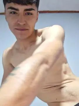 Enjoy watching complete scene titled Gay sex chat with Eliasfabianc
