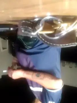 View the uncensored video called Gay sex chat with Matias_pajero