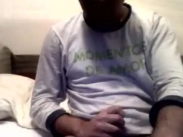Stream the complete scene named Gay sex chat with 95dzoni