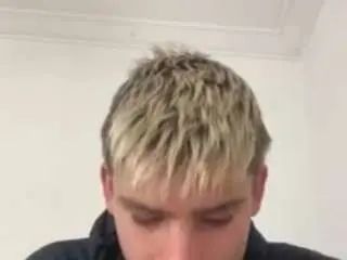Stream the hardcore video called Gay sex chat with boyblondsweet