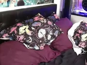 Watch the uncensored video named Gay sex chat with bones_the_pup
