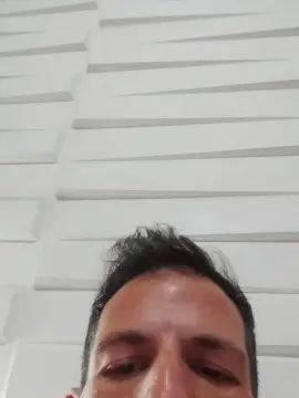 Watch this complete clip titled  Ezerod1