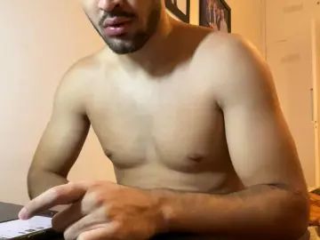 Enjoy watching this uncut movie titled  Drgym18