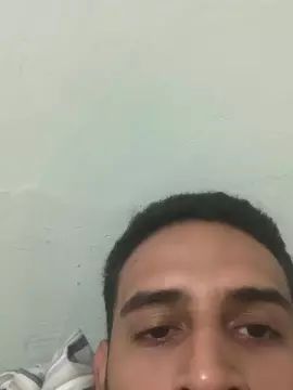 View complete scene called Gay sex chat with davebad722