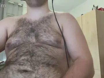 Play the uncut scene of Gay sex chat with Maanau