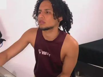 View this uncensored scene titled Gay sex chat with crespofelip