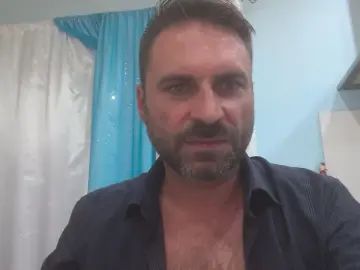 Play the uncut movie of Gay sex chat with sborrone1980
