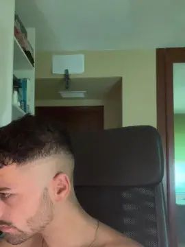 Play the HD scene called Gay sex chat with vizzio999