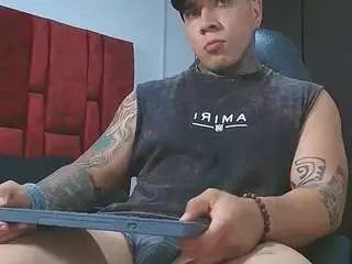 Enjoy watching HD movie named Gay sex chat with kiing-arcangell
