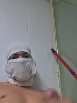 Enjoy watching complete scene titled Gay sex chat with mr_pajas1