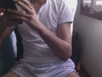 Watch uncensored scene titled Gay sex chat with Italianslave94
