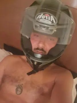 View the HD clip titled Gay sex chat with Gio3689