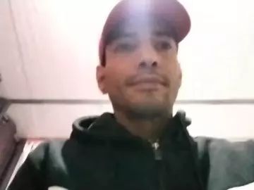 Enjoy watching the HD movie titled Gay sex chat with Flacovergonc