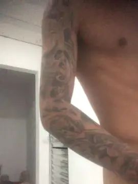 Play this complete movie named Gay sex chat with Casalost