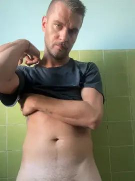 Stream the HD scene named Gay sex chat with massi232