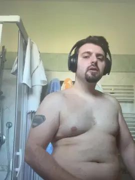 Watch complete scene titled Gay sex chat with Luca96napoli