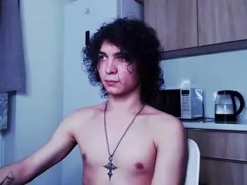 View this HD video titled Gay sex chat with rylanstone