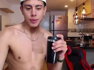 Watch uncut scene of Gay sex chat with davidsavage01