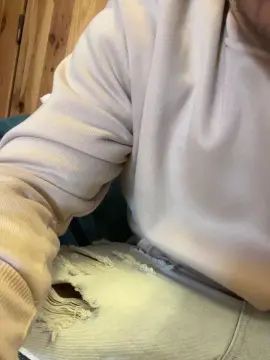 Watch the complete video titled Gay sex chat with Rxzmo08