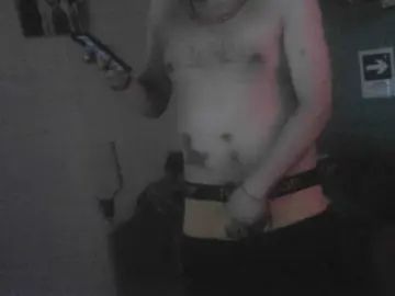 Watch complete movie of Gay sex chat with EmoLegendario