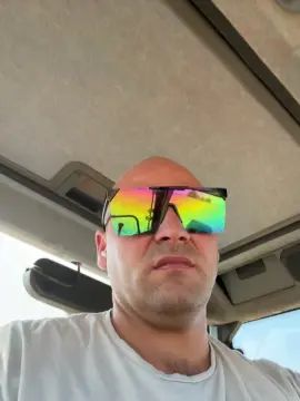 Enjoy watching this uncensored movie called Gay sex chat with Gionny890